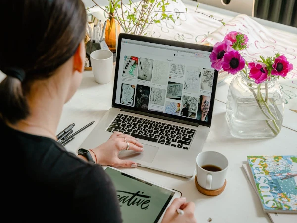 Fiverr Logo Design